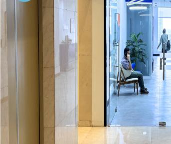 16階 HQ OFFICEロビー